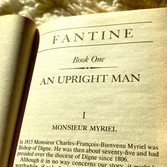 LES MISERABLES By VICTOR HUGO  BOOK Complete Unabridged Paperback Editio… - Picture 10 of 10